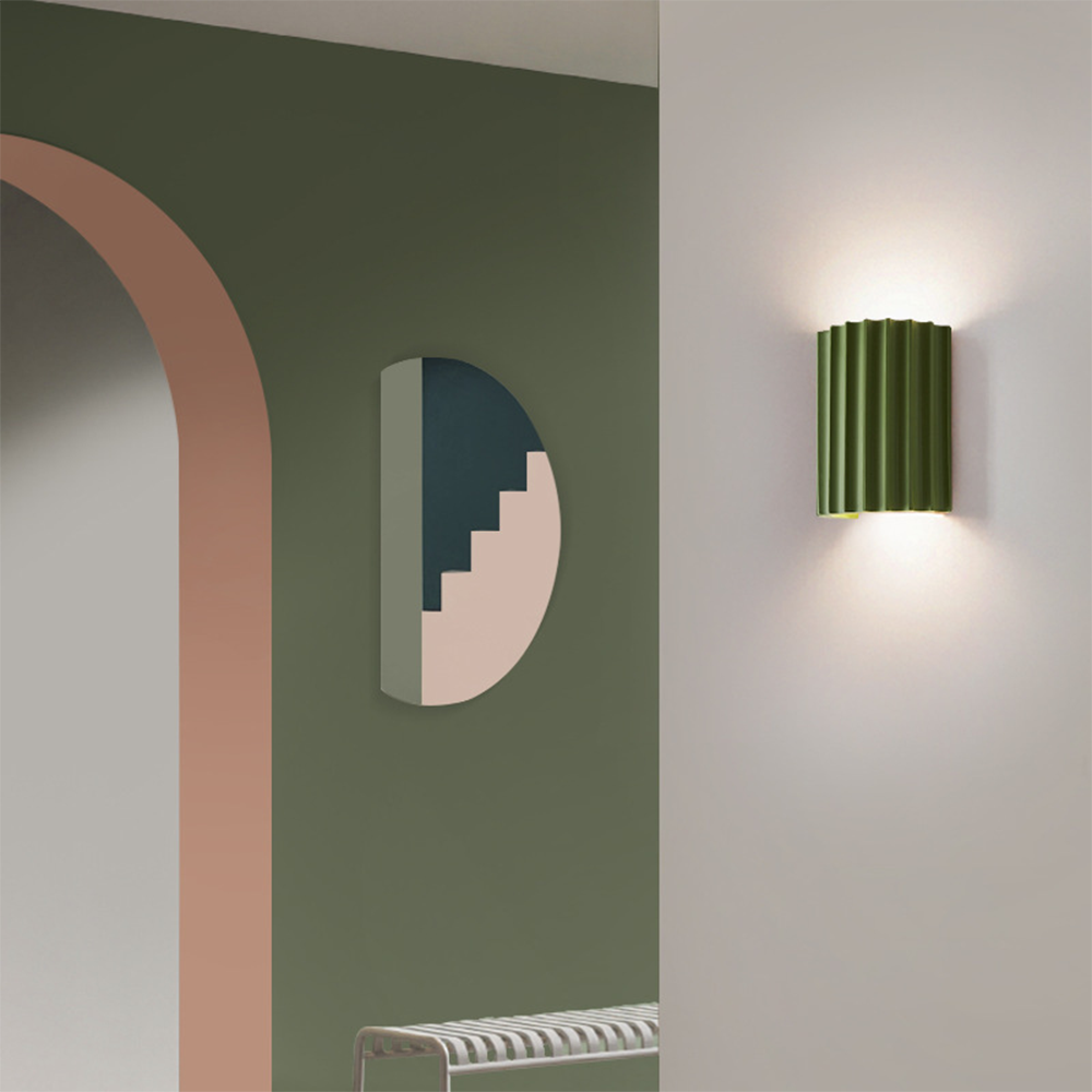 Galerie 13 d'appliques murales modernes en résine en demi-cercle