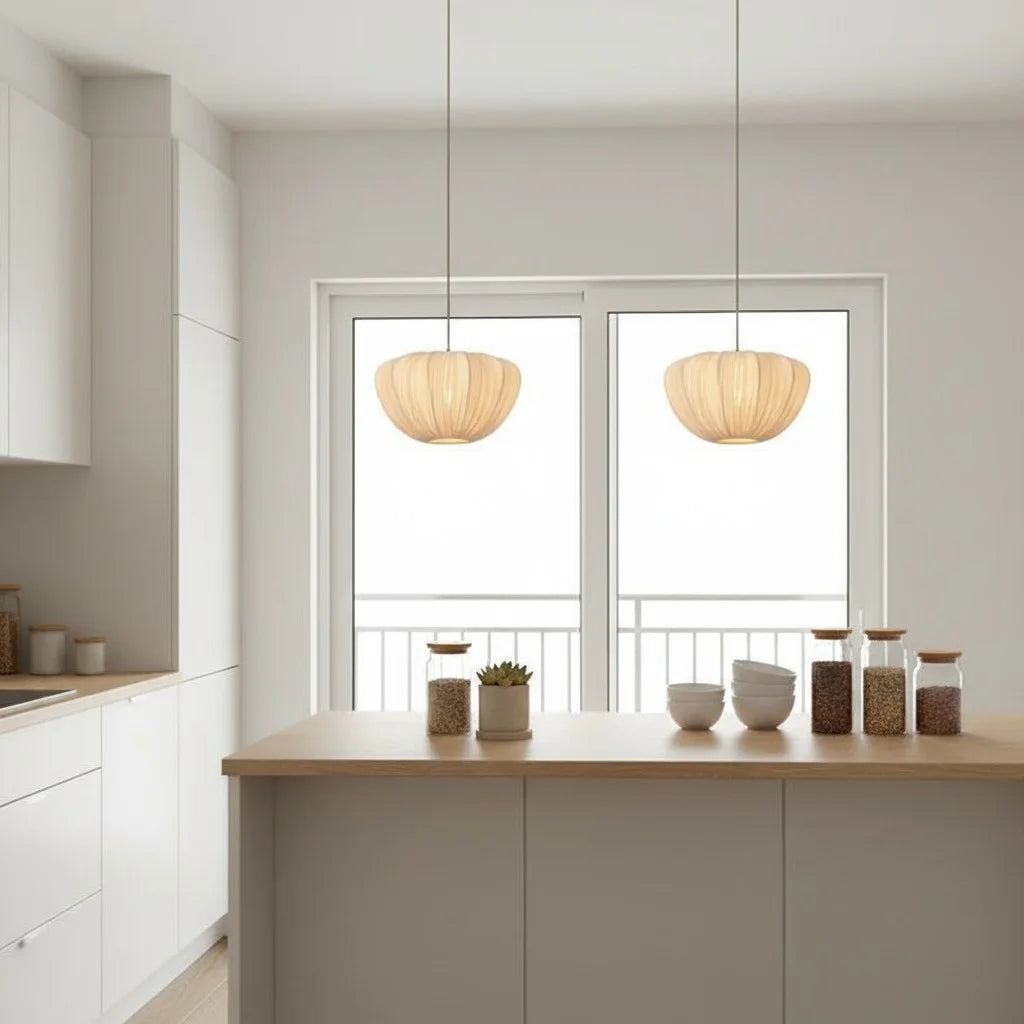 Lampada a sospensione minimalista in lino Ingrid (28).webp__PID:7a7f4d1c-f658-4c59-acea-70612dc50aa2