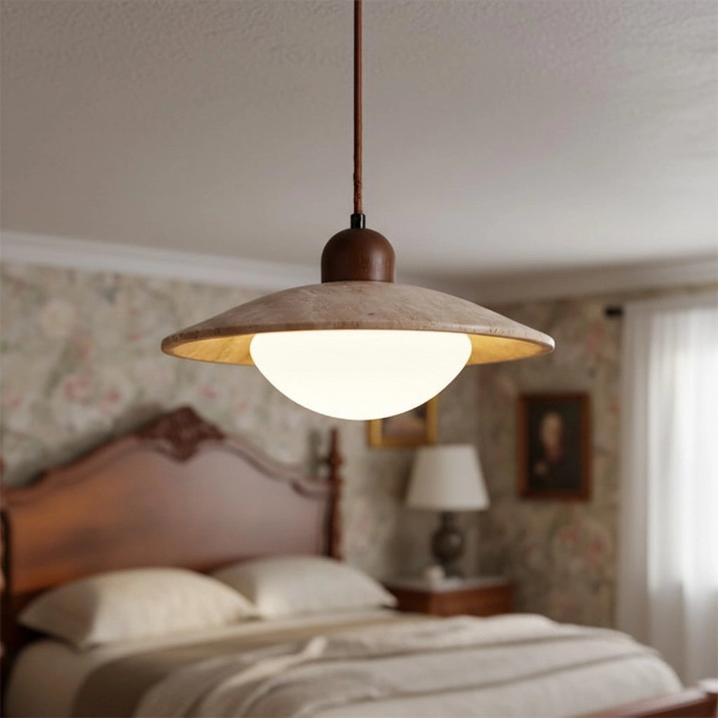 Lampada a sospensione in travertino Svana Wabi-Sabi14.webp__PID:10417389-02d1-447e-8b14-ec2430279a1a