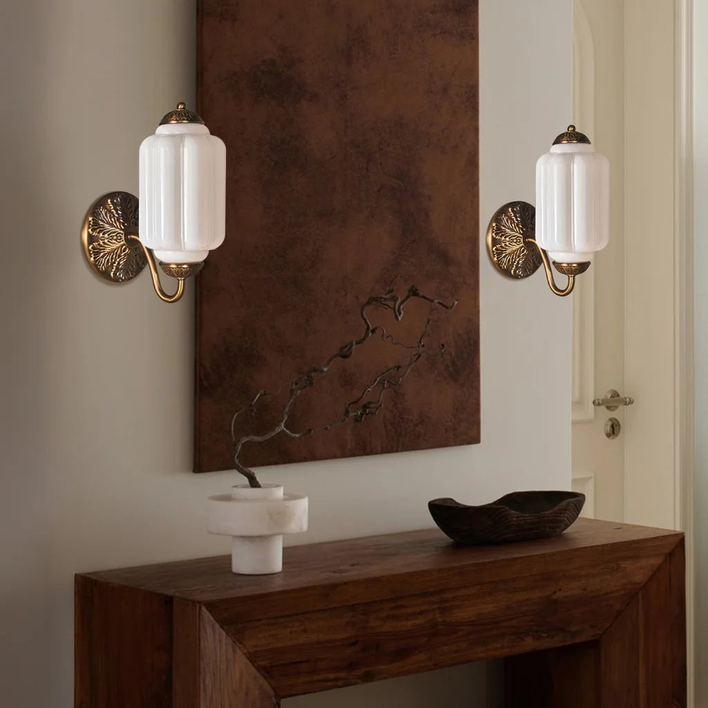 Isabella Milk Glass Eloise Wall Sconce6.webp__PID:7f8a54c2-d024-4df8-8366-88daa4a91870