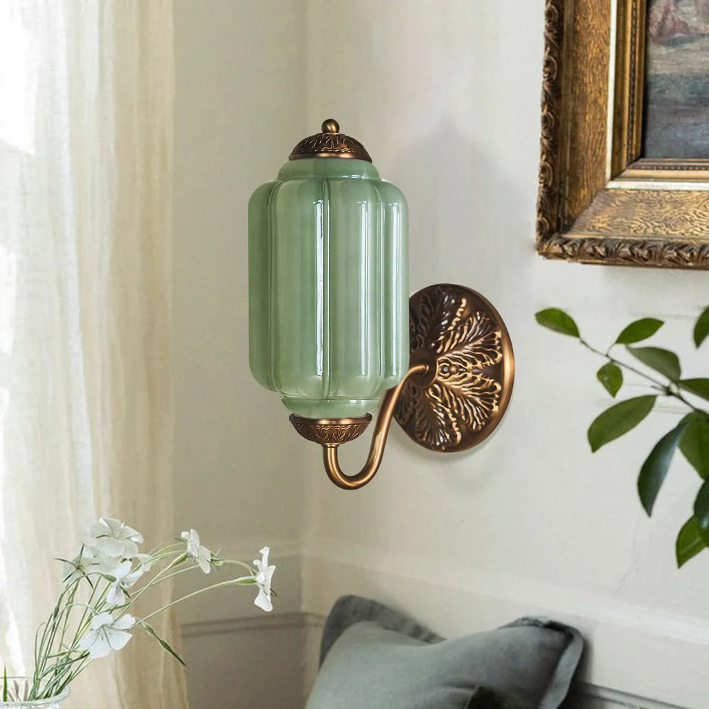 Isabella Milk Glass Eloise Wall Sconce2.webp__PID:dbbe6306-1cdd-4b71-b67e-734a0b6102ed