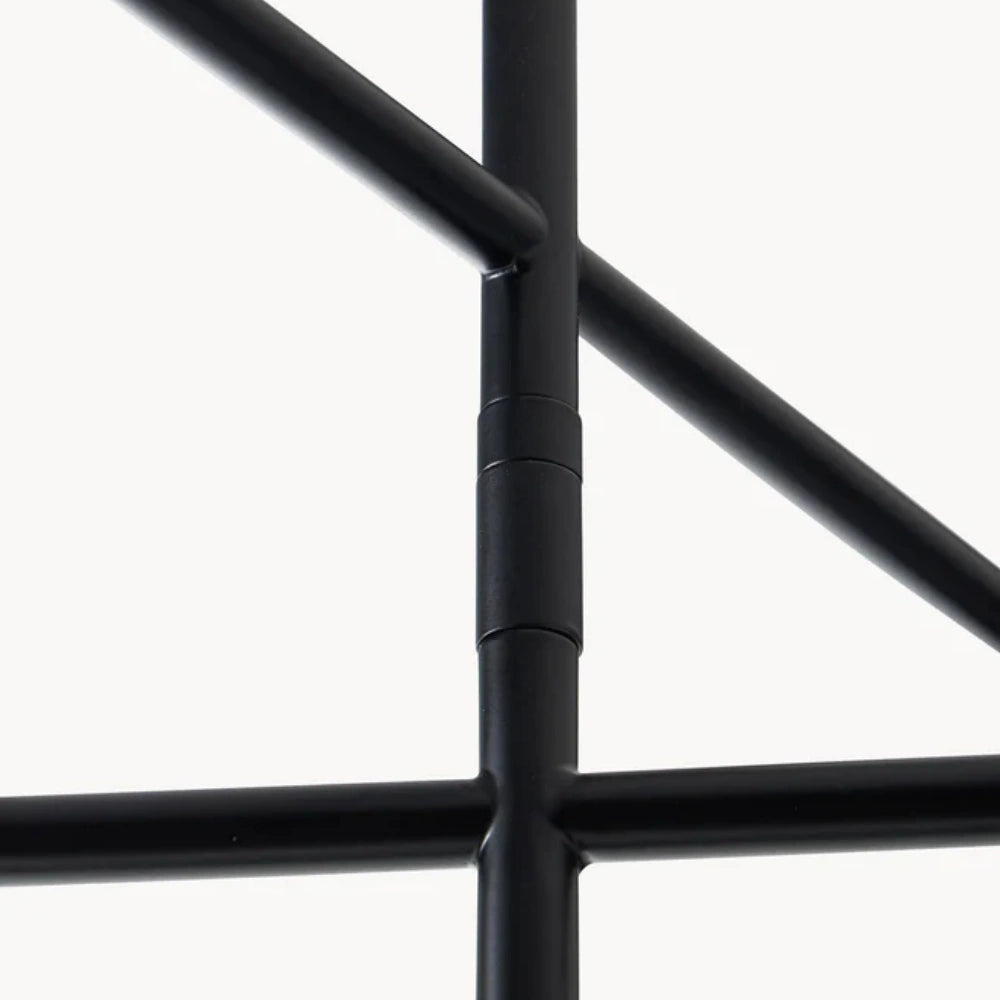Caelithra Nordic Long Cylinder Chandelier-black (5).webp__PID:32f370b6-e550-400d-93eb-8783d69f6da1