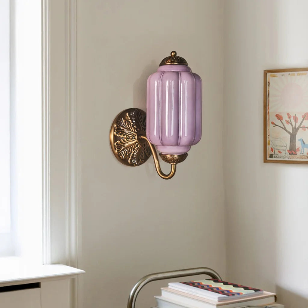 Isabella Milk Glass Eloise Wall Sconce8.webp__PID:061cdd4b-71b6-4e73-8a0b-6102ed1fba25