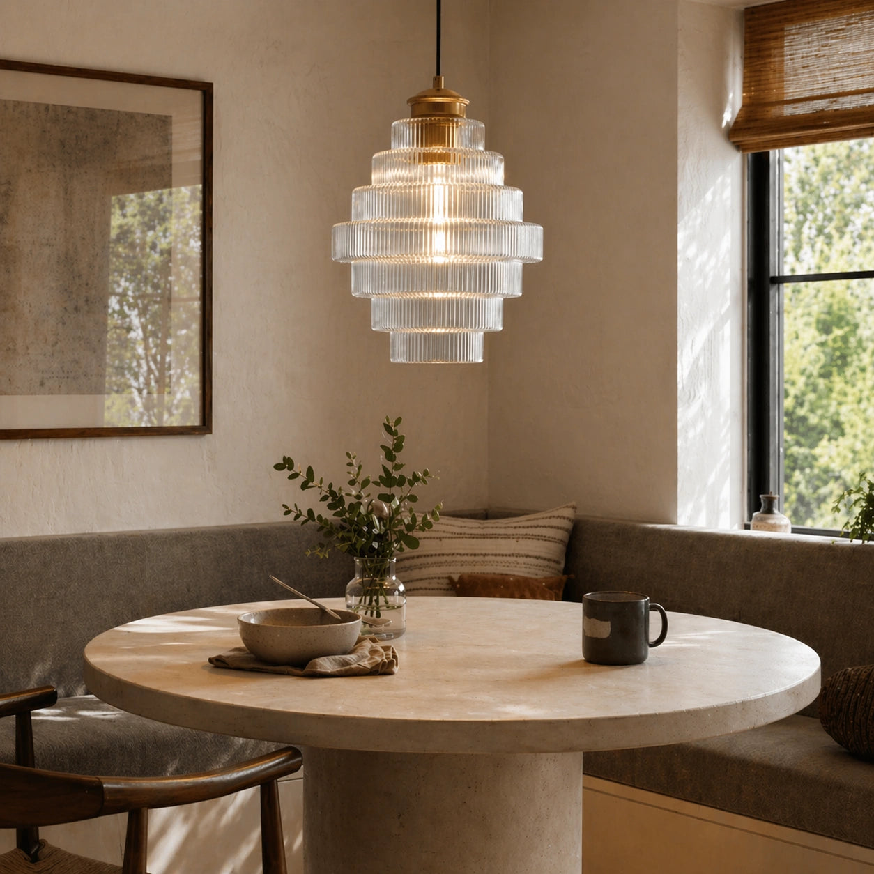 Clarity Antique Brass Striped Stained Glass Bottle Pendant Light (4).webp__PID:ccb256d5-4208-4ace-b376-49ceb5a8ebb0