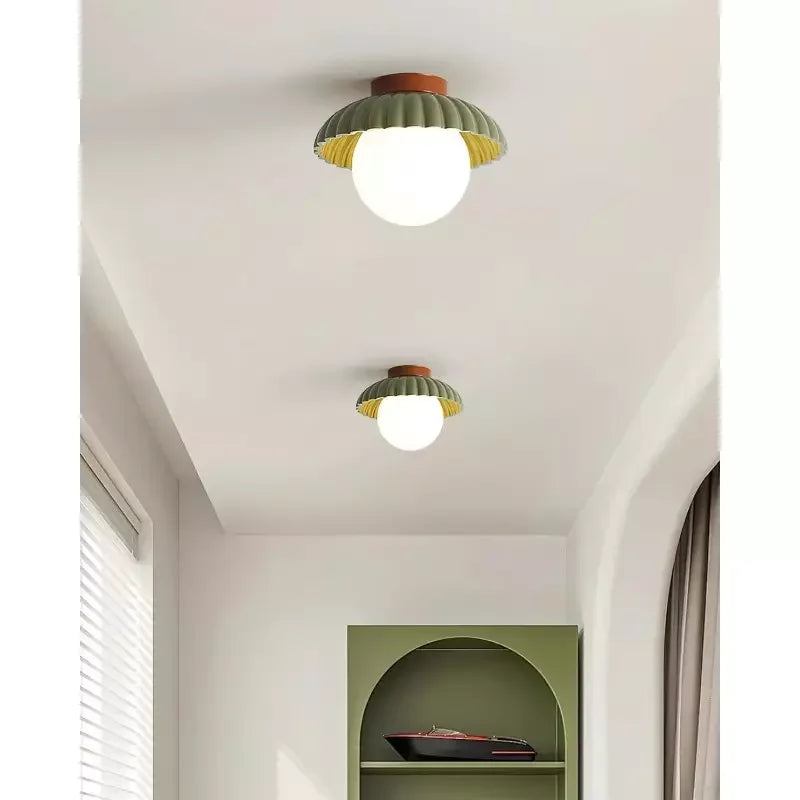 Juno Alien Cream Glass Ceiling Light5.webp__PID:a92c5b4e-9af1-4ef6-8a14-f2b723262b47